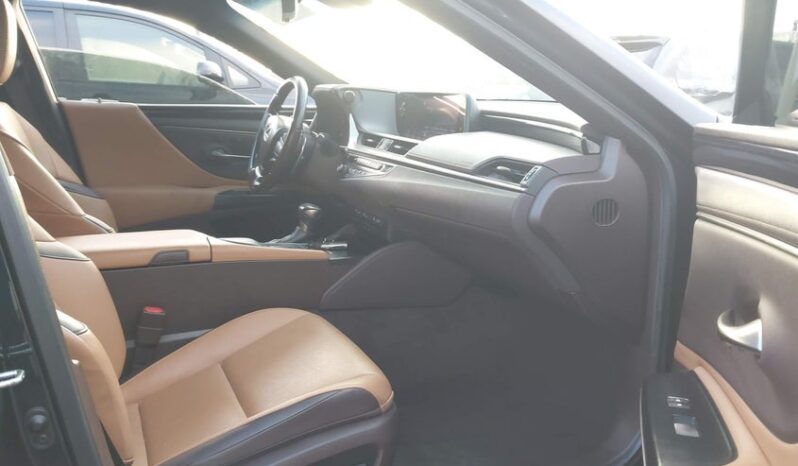 
								2020 Lexus Es 350 full									