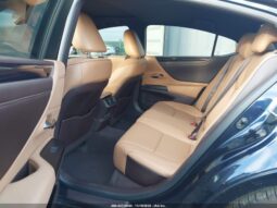 
										2020 Lexus Es 350 full									