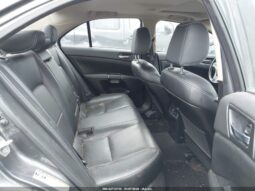 
										2012 Suzuki Kizashi full									