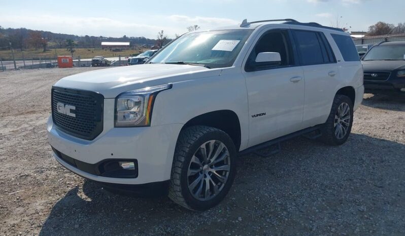 
								2015 Gmc Yukon full									