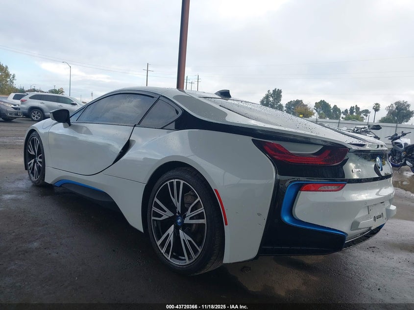 2014 BMW I8