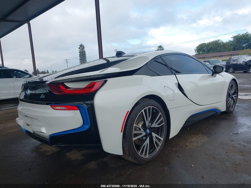 2014 BMW I8