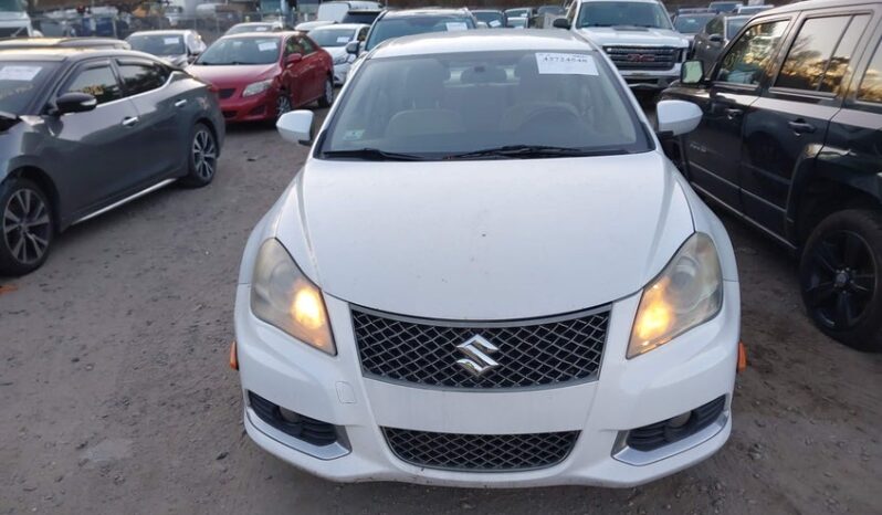 
								2012 Suzuki Kizashi full									