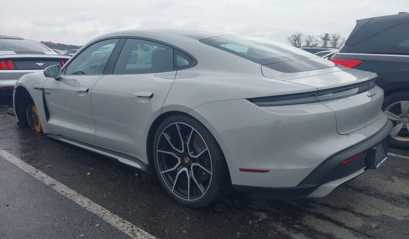 
								2025 Porsche Taycan full									