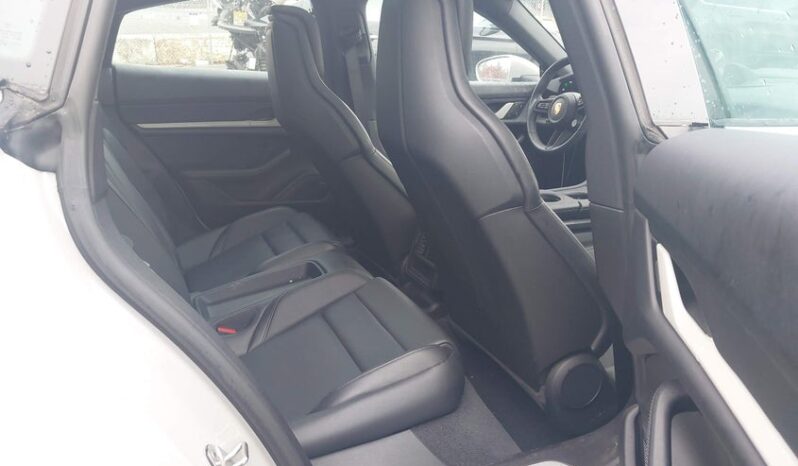 
								2025 Porsche Taycan full									