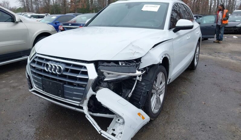 
								2019 Audi Q5 full									