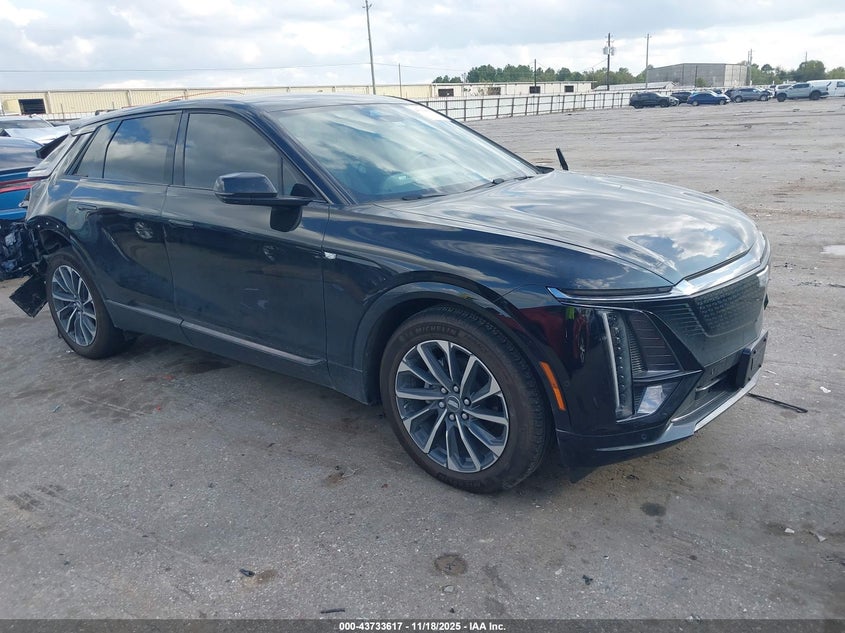 2025 Cadillac Lyriq