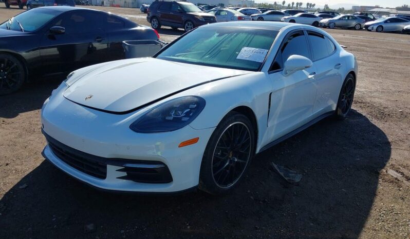 
								2018 Porsche Panamera full									