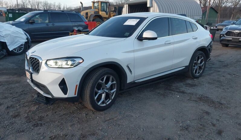 
								2022 BMW X4 full									