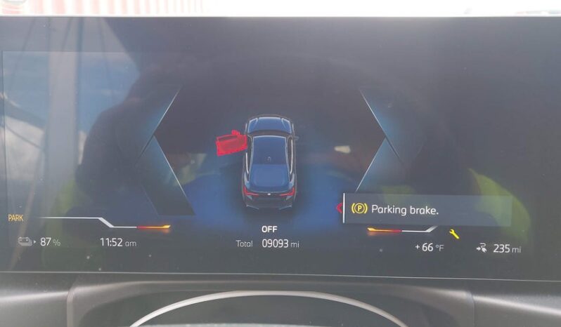 
								2023 BMW I4 full									