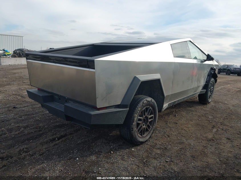 2025 Tesla Cybertruck