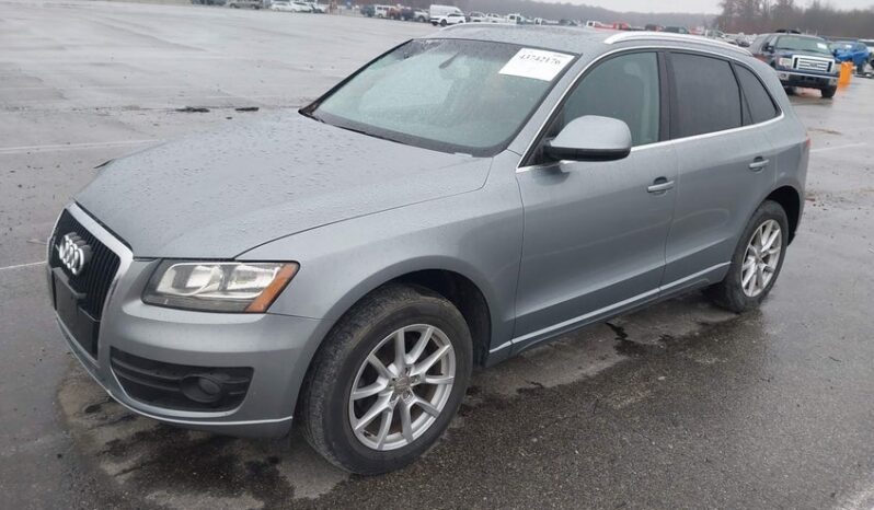 
								2010 Audi Q5 full									