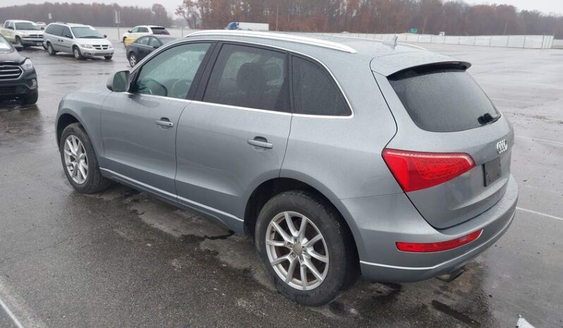 
								2010 Audi Q5 full									