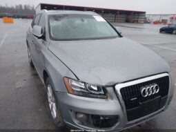 
										2010 Audi Q5 full									