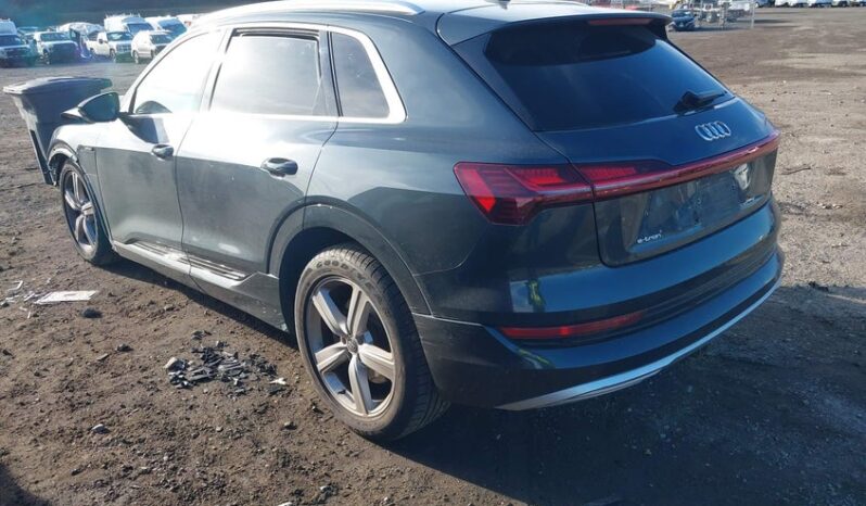 
								2019 Audi E-tron full									