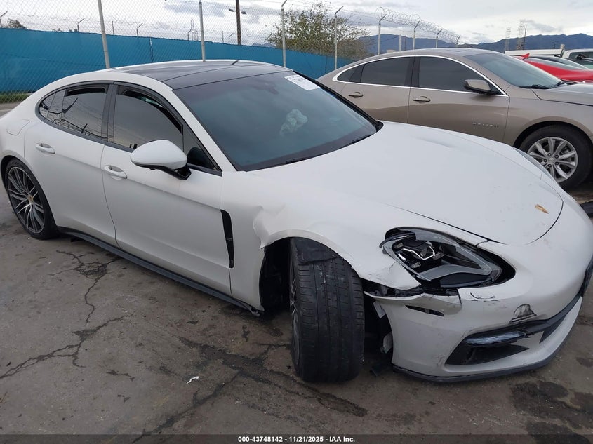 2018 Porsche Panamera