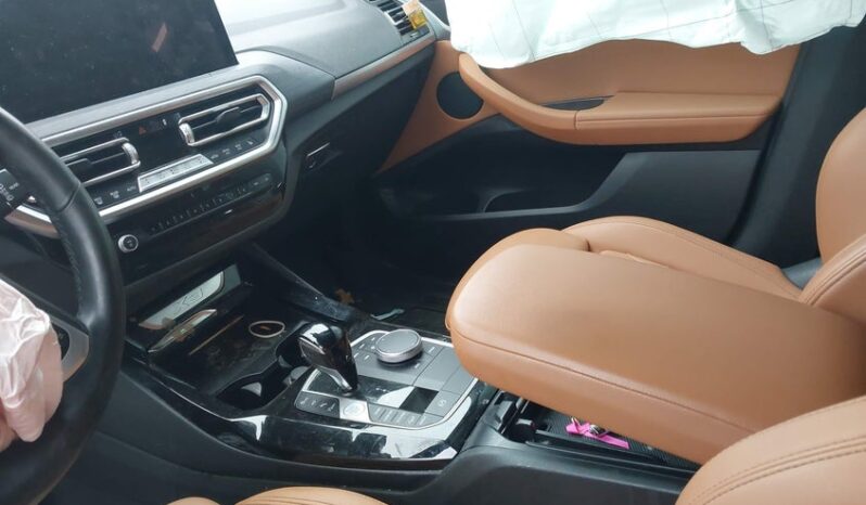 
								2024 BMW X3 full									