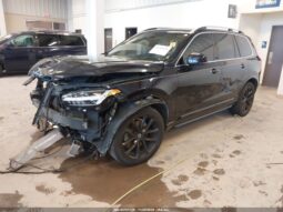 
										2017 Volvo Xc90 full									