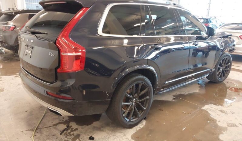 
								2017 Volvo Xc90 full									