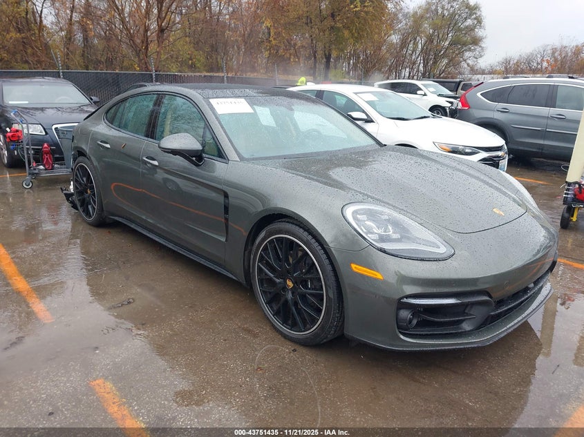 2023 Porsche Panamera