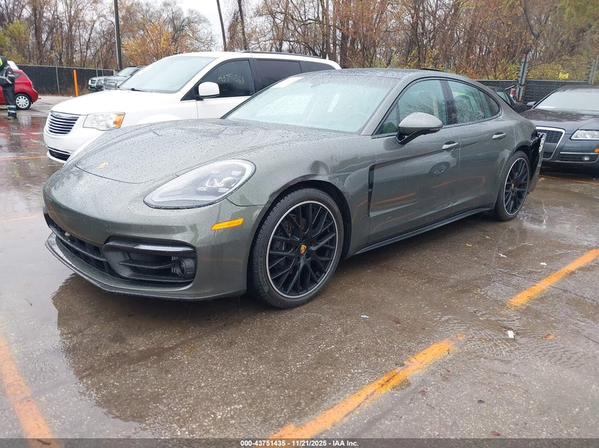 2023 Porsche Panamera