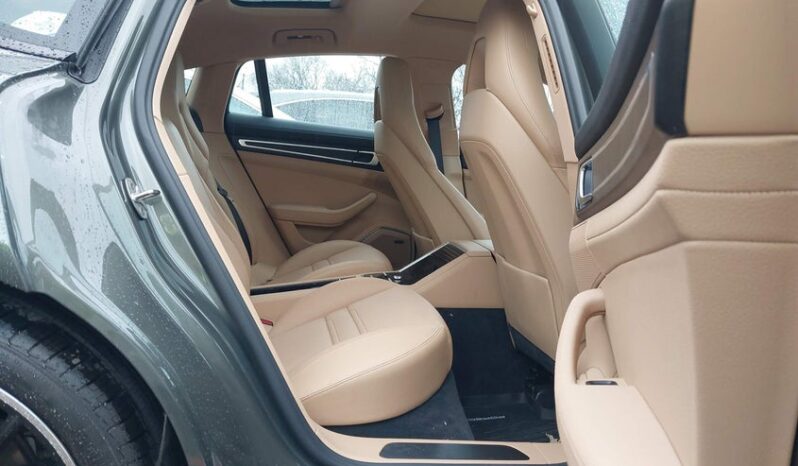 
								2023 Porsche Panamera full									
