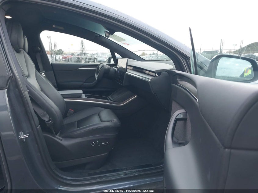 2023 Tesla Model x