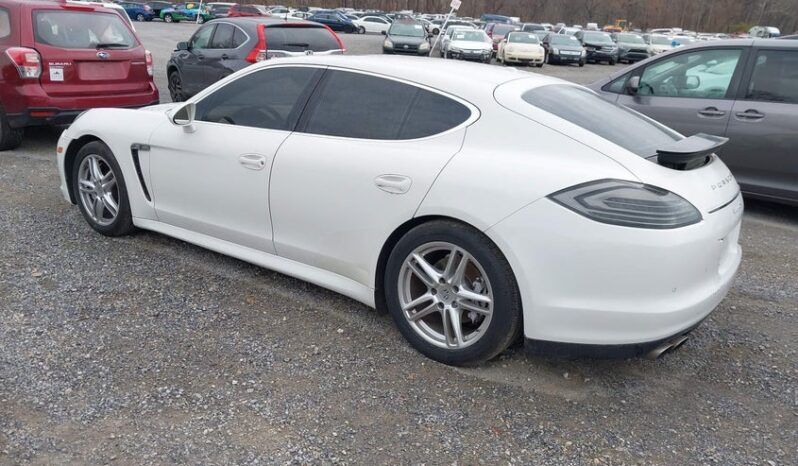 
								2012 Porsche Panamera full									