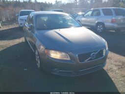 
										2011 Volvo S80 full									
