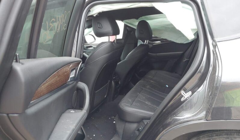
								2022 BMW X4 full									