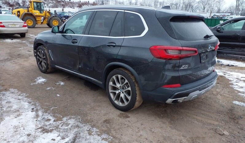
								2019 BMW X5 full									