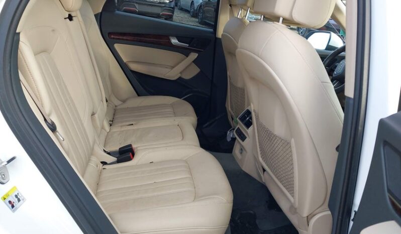 
								2018 Audi Q5 full									
