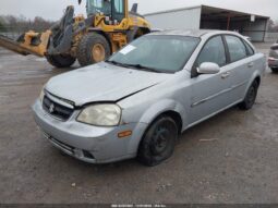 
										2006 Suzuki Forenza full									