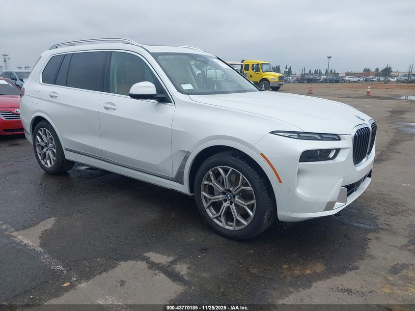 2026 BMW X7