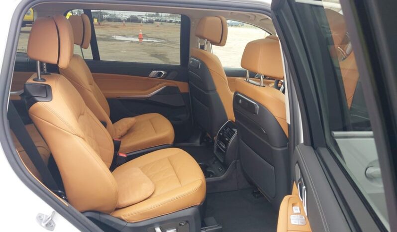 
								2026 BMW X7 full									