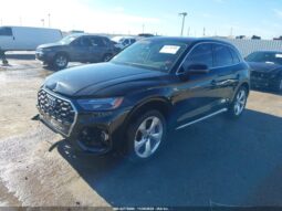 
										2022 Audi Q5 full									