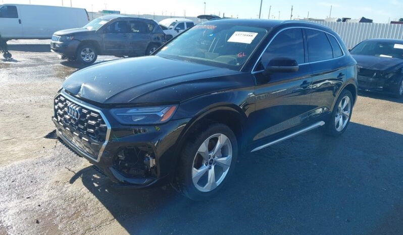 
								2022 Audi Q5 full									