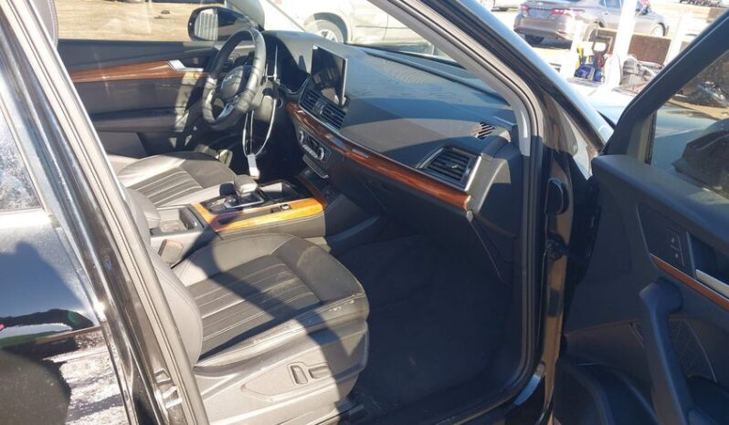 
								2022 Audi Q5 full									