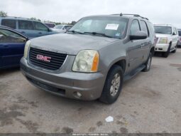 
										2012 Gmc Yukon full									