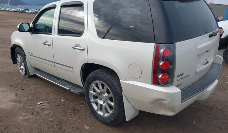 
								2012 Gmc Yukon full									