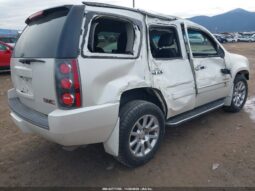 
										2012 Gmc Yukon full									