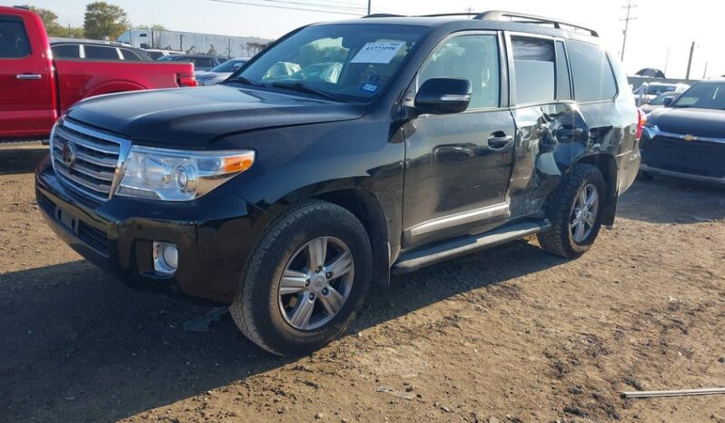 
								2015 Toyota Land cruiser full									