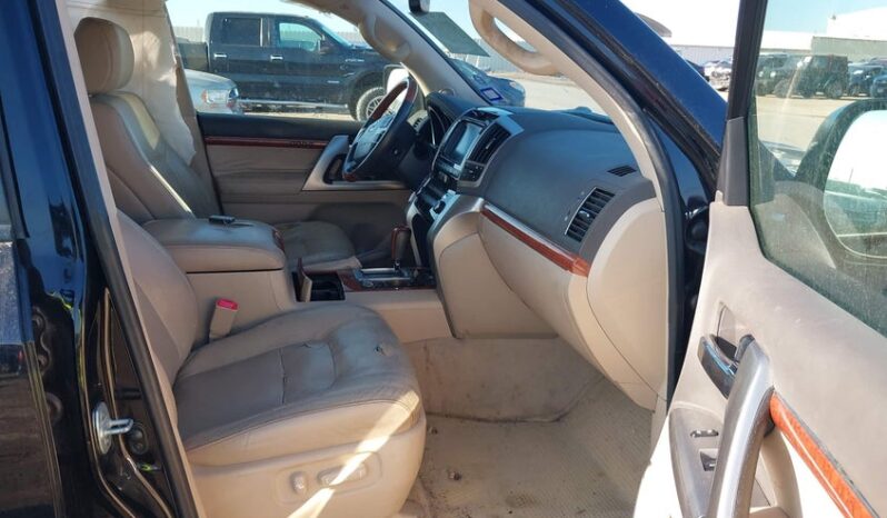 
								2015 Toyota Land cruiser full									