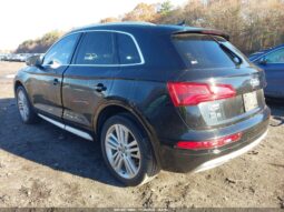 
										2020 Audi Q5 full									