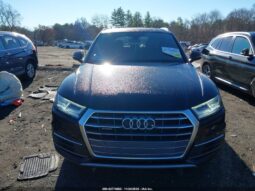 
										2020 Audi Q5 full									