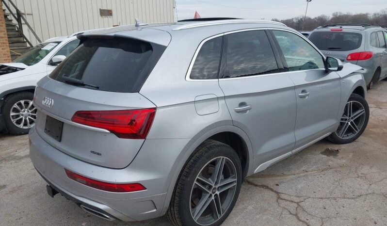 
								2021 Audi Q5 full									