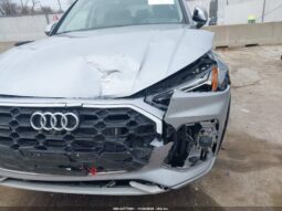 
										2021 Audi Q5 full									