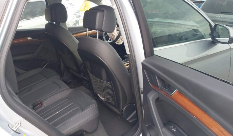 
								2021 Audi Q5 full									