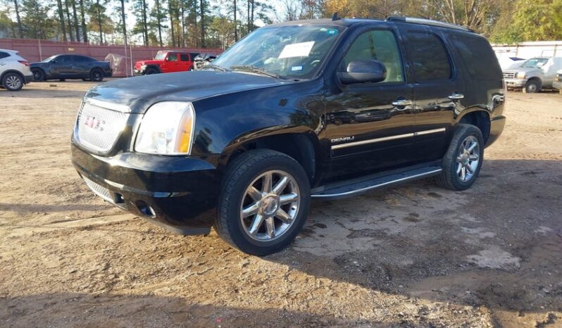 
								2013 Gmc Yukon full									