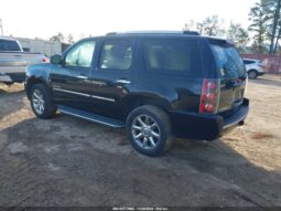 
										2013 Gmc Yukon full									